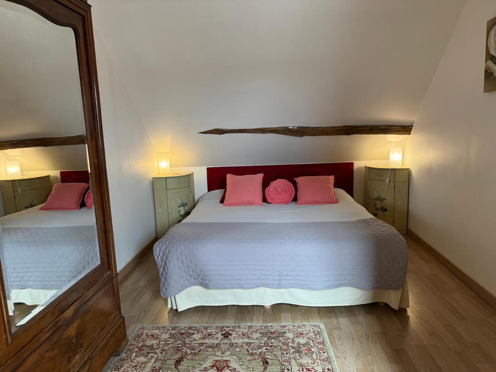 Domaine Borgnat Bed & Breakfast Escolives-Sainte-Camille Exterior photo